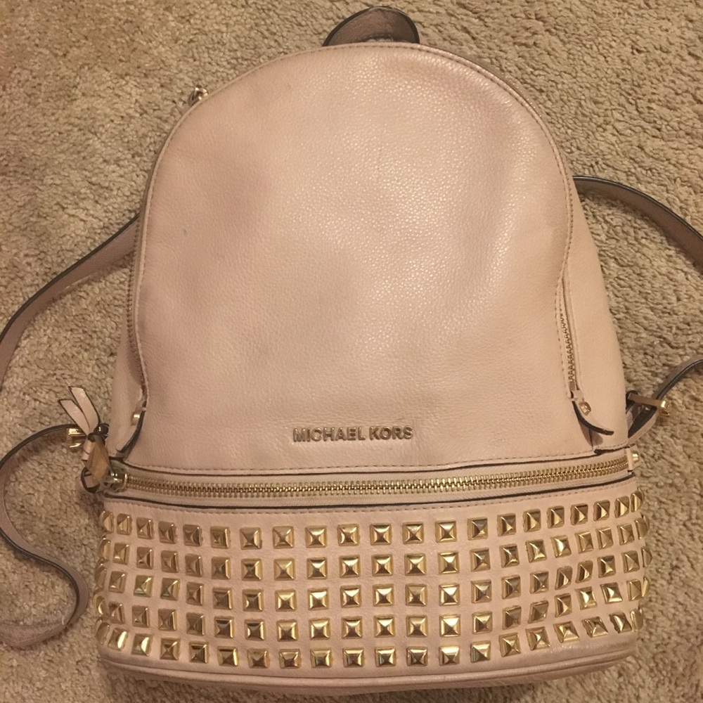 Michael Kors - Blush with Gold Studs